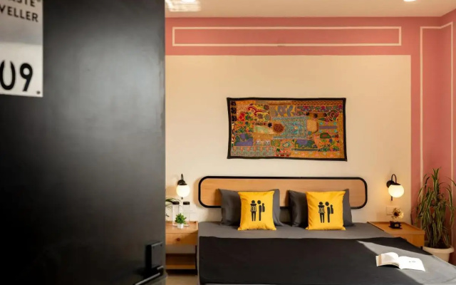 The Hosteller Jaipur, MI Road