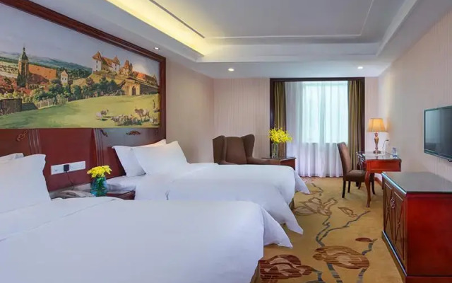 Jin Bao Lai Hotel