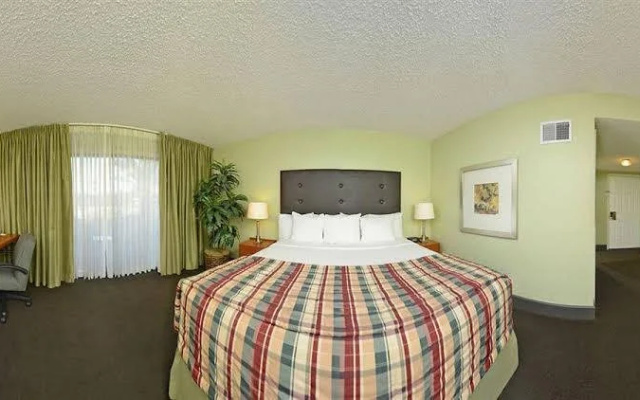 Clarion Inn and Conference Center Sacramento