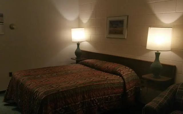 Tobin Lake Motel