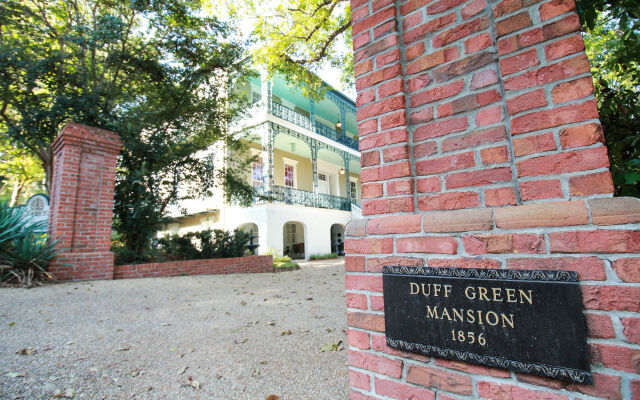 Отель Duff Green Mansion США, Виксбург - отзывы, цены и фото номеров - забронировать отель Duff Green Mansion онлайн вид на фасад