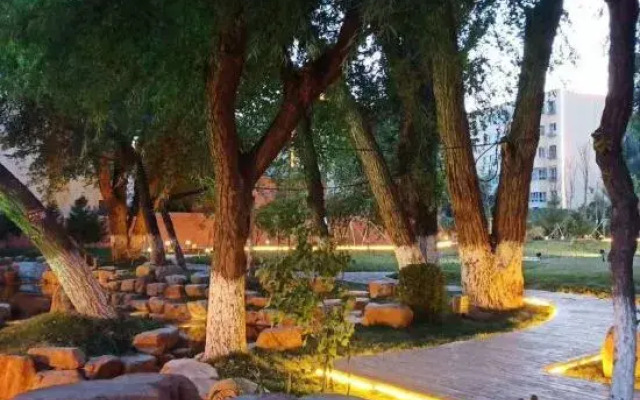 Yili Hotel