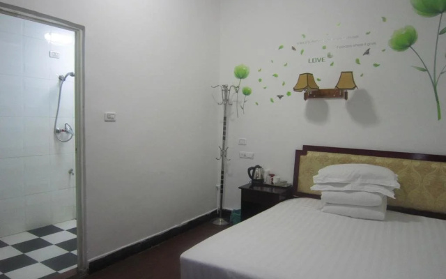 Luzhou Business Hotel