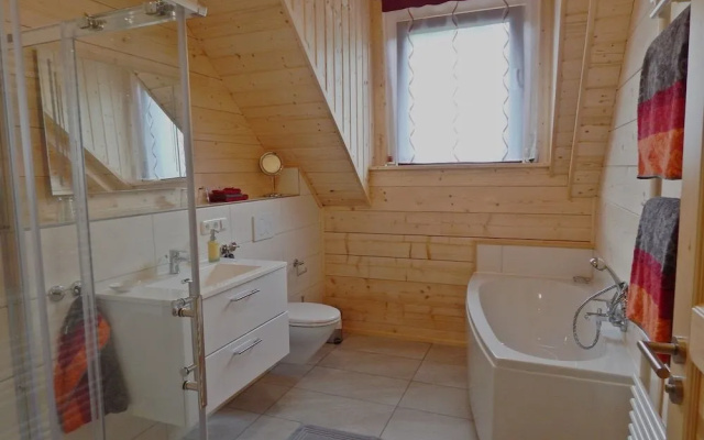 Holzblockhaus Stark