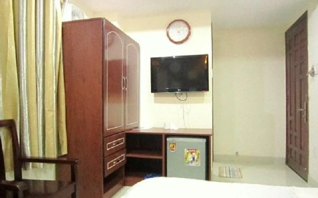 Quang Huy Hotel