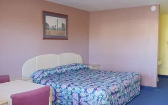 Eastwood Motel