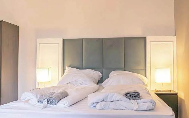 Cozy Apartment with Prater Access