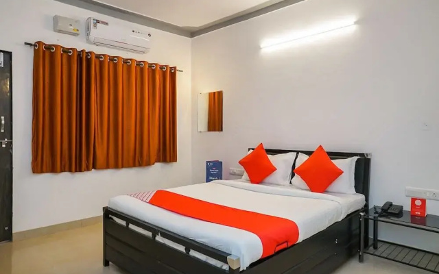 Royal Inn By OYO Rooms