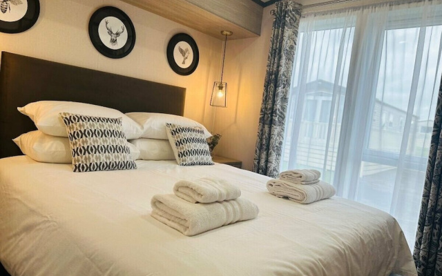 Ashbourne Heights Holiday Park - Holiday Accommodation 18103