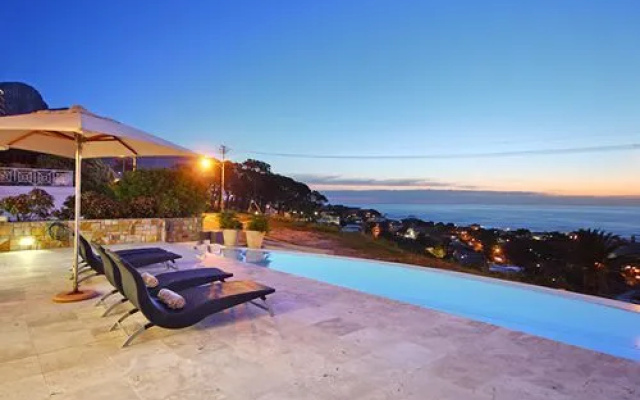Wescamp Villa