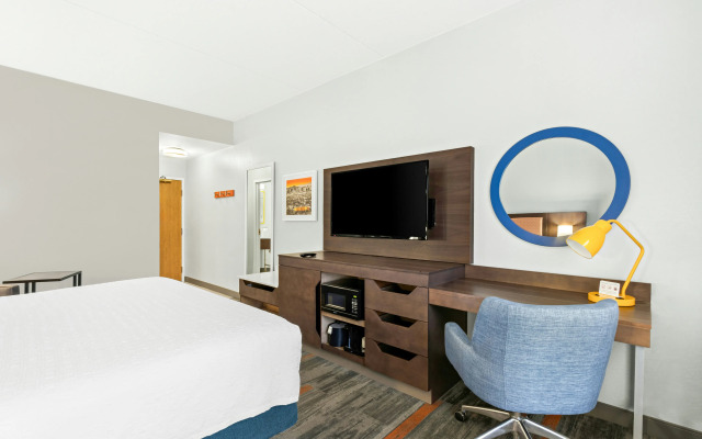 Hampton Inn & Suites Phoenix-Goodyear