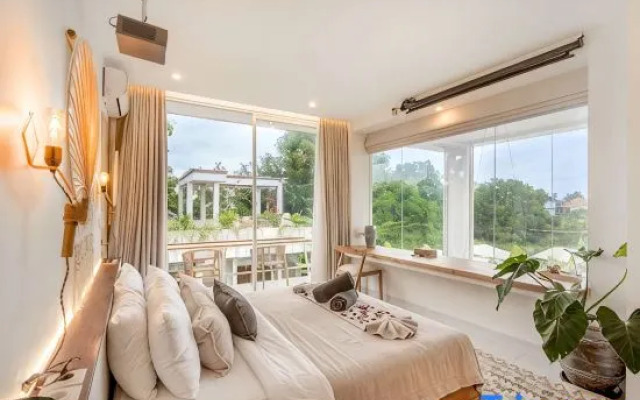 Kalma Villa | Stylish 3BR in Heart of Jimbaran