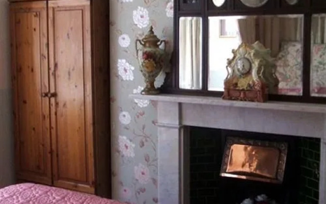 Airedale Guest House