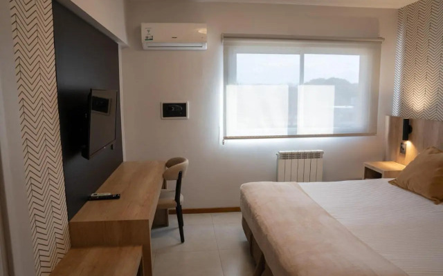 Urbana Class Hotel