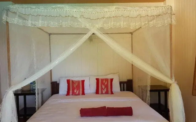Aow Leuk Grand Hill Resort