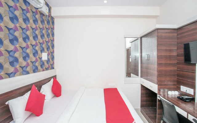 OYO 15270 Atithi Residency