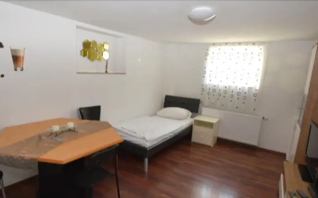 AB Apartment 12