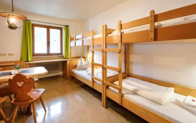 Jugendherberge Kreuth-Scharling - Hostel