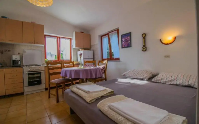 Apartment Rino, only 30m to the sea