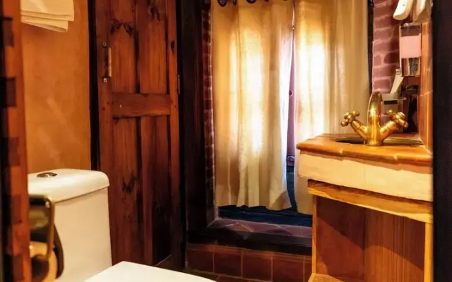 Manju Baha Hotel