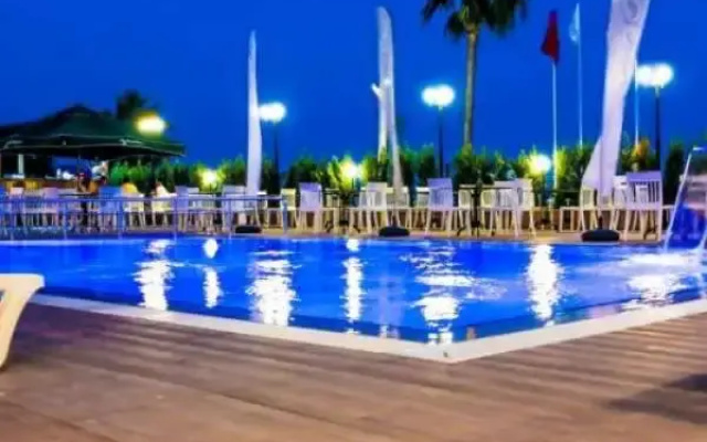 Suzer Hotel