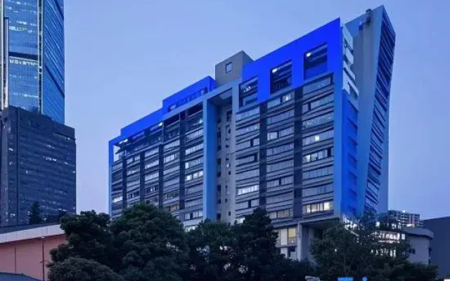 Zhezhi Hui Homestay (Changsha IFS Provincial People's Hospital)