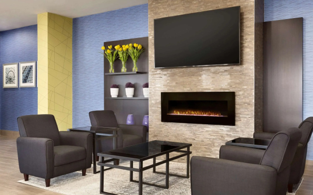 Travelodge by Wyndham Toronto East