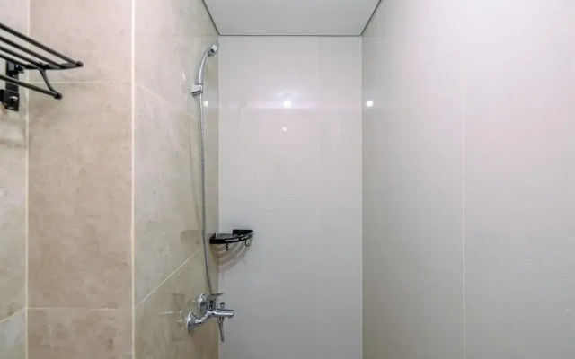 Fancy And Nice Studio At Transpark Cibubur Apartment