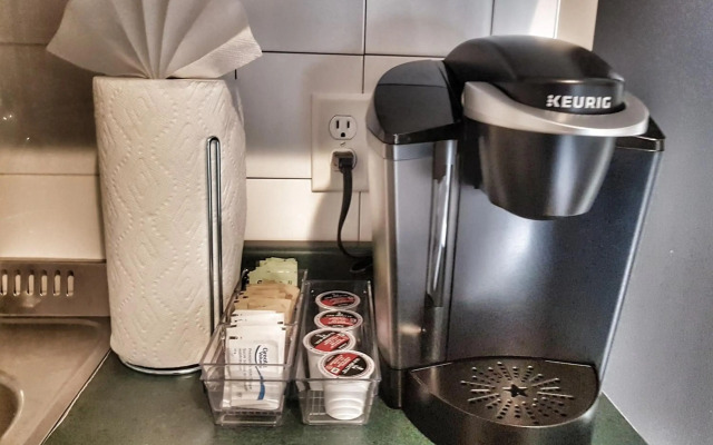 1-Bedroom Cozy Suite #26 by Amazing Property Rentals