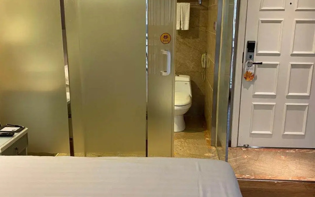 Relax Hotel