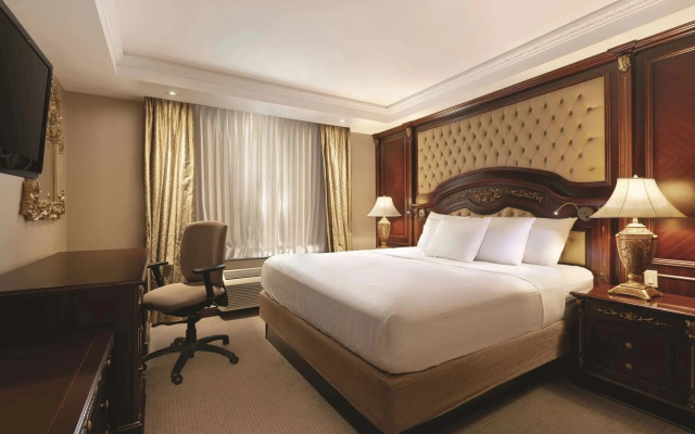 Radisson Hotel Toronto Airport West