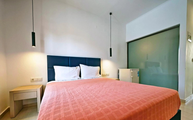 Pasiphae Hotel