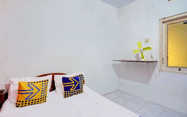 OYO Life 92921 Omaya Kost Syariah