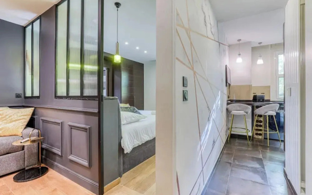Montaigne Executive Suite