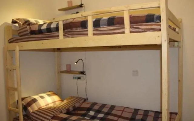 Zhangjiajie Cloud Youth Hostel