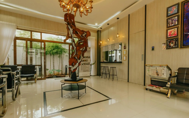Urbanest Inn House Slipi
