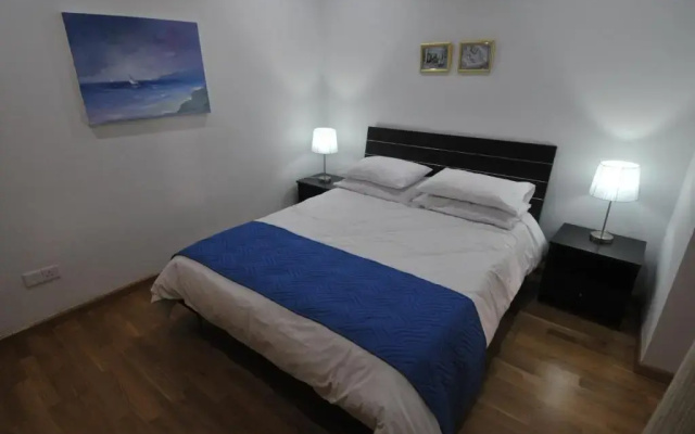 Ithaki Phinikoudes Apartment No. 102