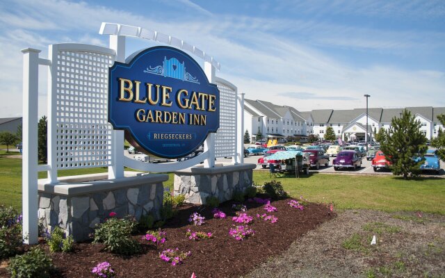 Blue Gate Garden Inn In Middlebury United States Of America From
