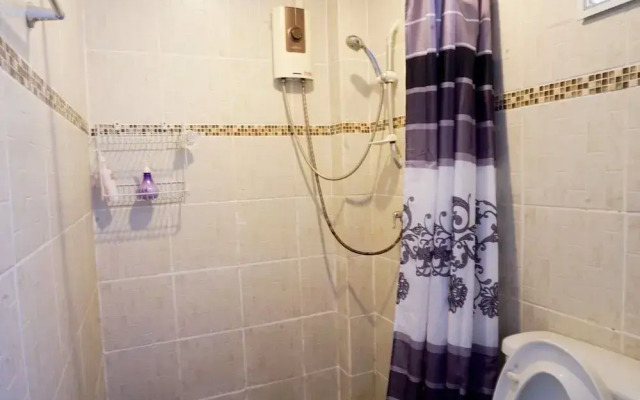 Chongrak Guesthouse