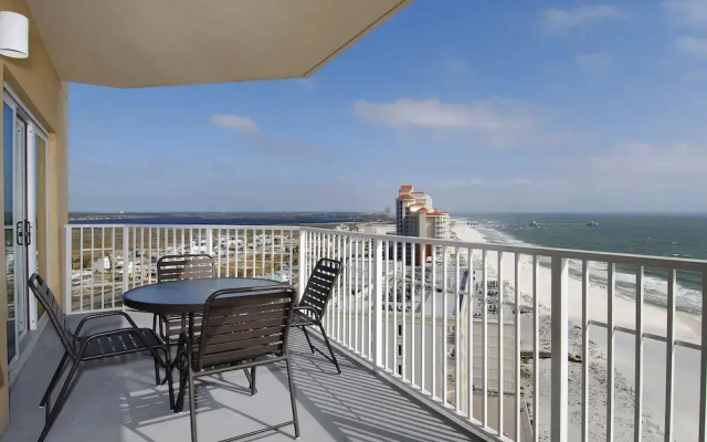 Seawind 406 - Two Bedroom Condo