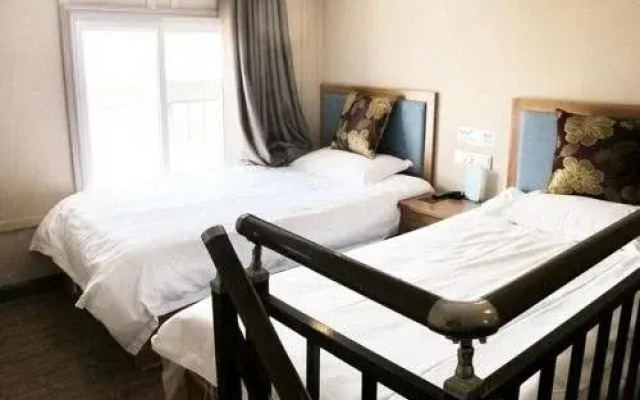 Luoyang Anximen Young Hostel