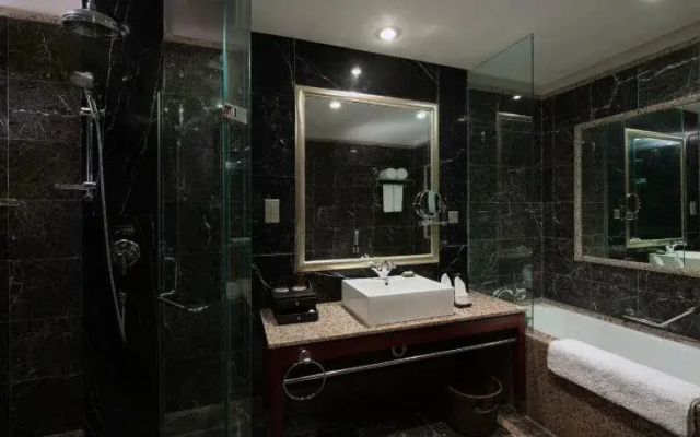 Kingworld Hotel