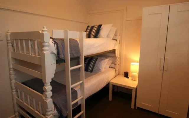 Nest Cottages