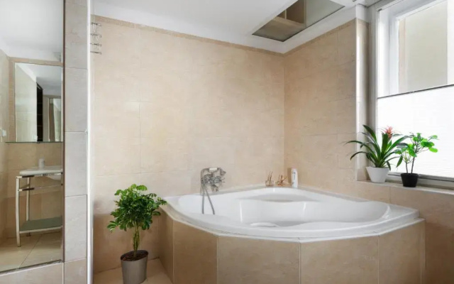Exclusive Old Town Apartments