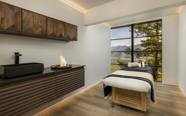 Sun Mountain Lodge