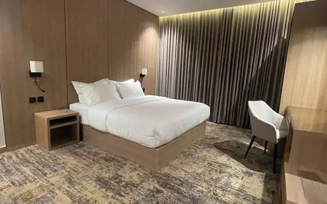 Lyvan Hotel