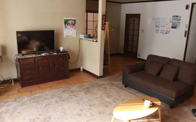 Chise House