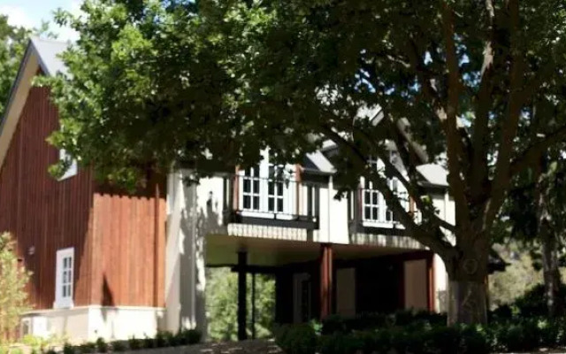 Australian Home Away@ Wonga Park Vue De Vin
