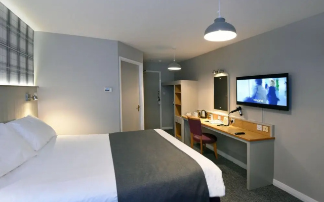 Premier Inn Warrington Centre