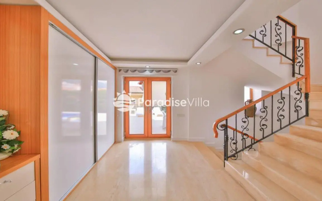 Villa Paradise